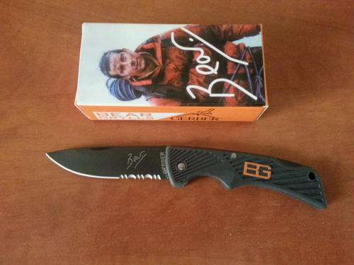 GERBER Bear Grylls Survival Compact Scout knife!!!