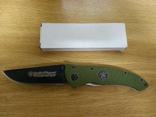 !!!!!! SMITH & WESSON ExtremeOps KNIFE