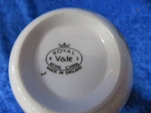 Royal Vale Bone China Sugar Bowl and Milk Jug
