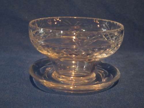 Set of 6 Stuart crystal dessert bowls.