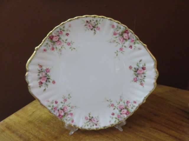 Part Royal Albert Cottage Garden teaset