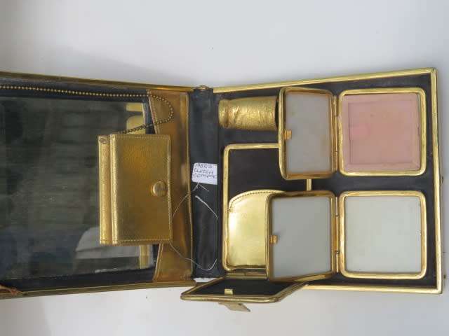 1950`s ladies clutch compact