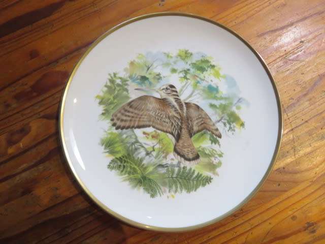 Royal Chelsea `Birds of the Countryside` plate