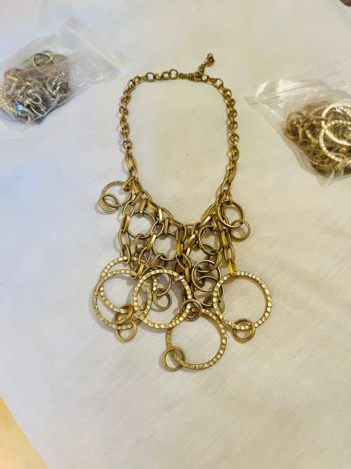 Necklace Matt Gold Metal Rings . Bull Stock