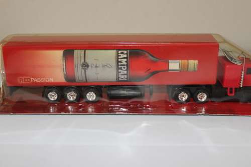 US Truck Campari, 1:87, brand new sealed and boxed