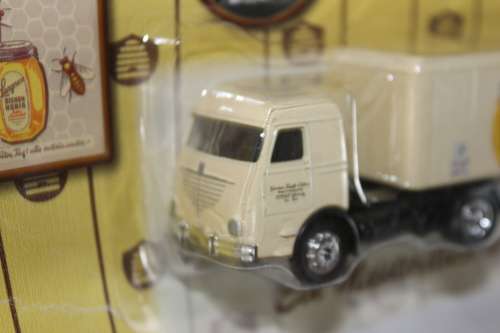 Vintage German Buessing Truck H0 1:87 with trailer Langnese Bee Honey