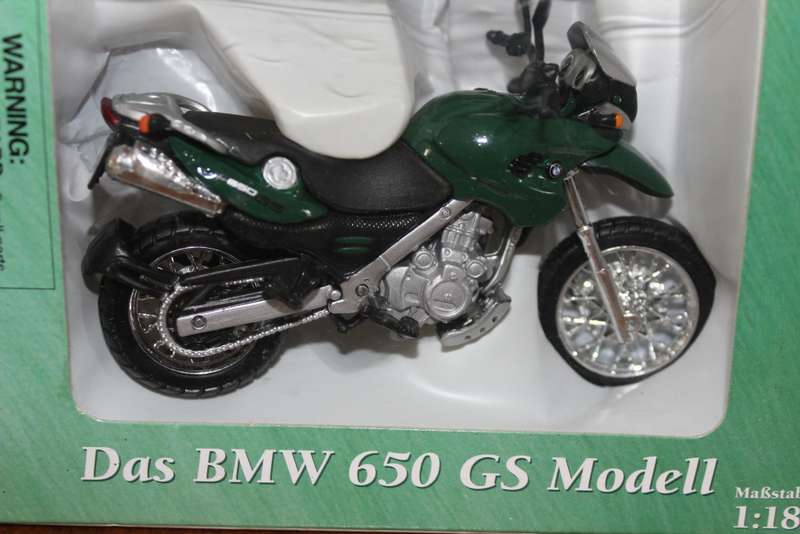 BMW 650 GS Scale 1:18, promotion model Holsten Pilsner Beer, brand new, still boxed