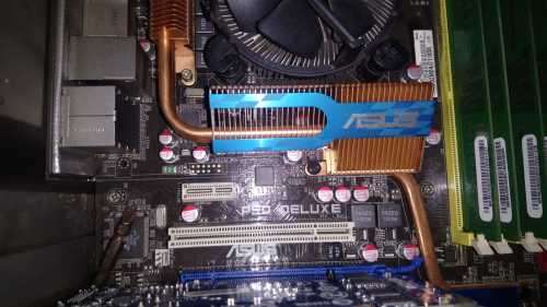 Asus P5Q Deluxe destkop pc