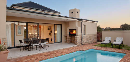 Easter weekend/ Two Oceans Marathon 3 Bedroom Villa at Atlantic Beach Golf Estate