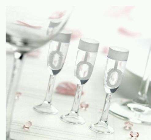 Champagne Glass Bubbles