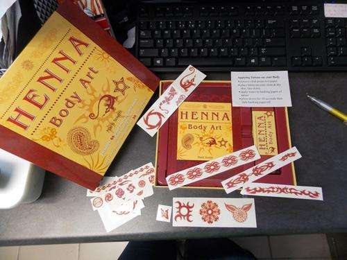 HENNA TATTOO KIT