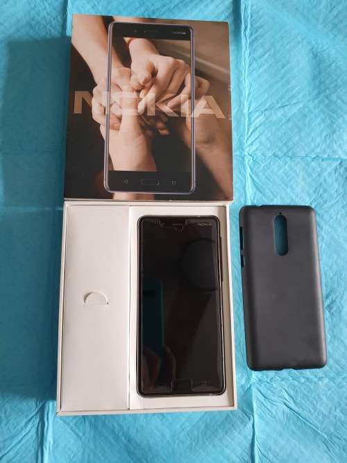 Nokia 8 - 64gb with 4gb Ram (TA-1012 SS) - With cover and an extra glass protector.