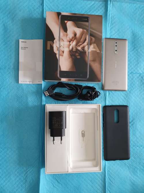 Nokia 8 - 64gb with 4gb Ram (TA-1012 SS) - With cover and an extra glass protector.