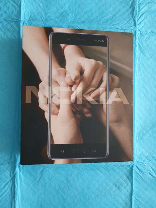 Nokia 8 - 64gb with 4gb Ram (TA-1012 SS) - With cover and an extra glass protector.
