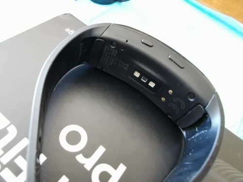 Samsung Fit2 Pro - Local Stock - Large Black (SM-R365)