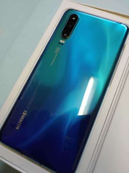 Huawei P30 Aurora Dual Sim  - 128gb and 6gb Ram - Local Stock and Sealed