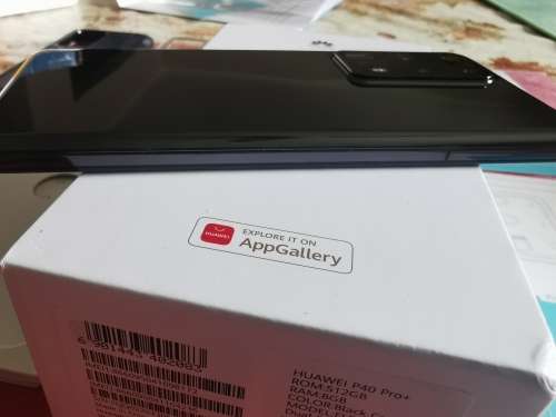 Huawei P40 PRO + (PLUS Model) - Ceramic black -With plenty extras -Dual Sim - 512GB Memory ,5G