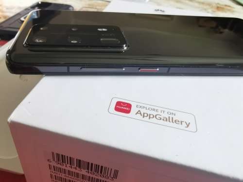 Huawei P40 PRO + (PLUS Model) - Ceramic black -With plenty extras -Dual Sim - 512GB Memory ,5G