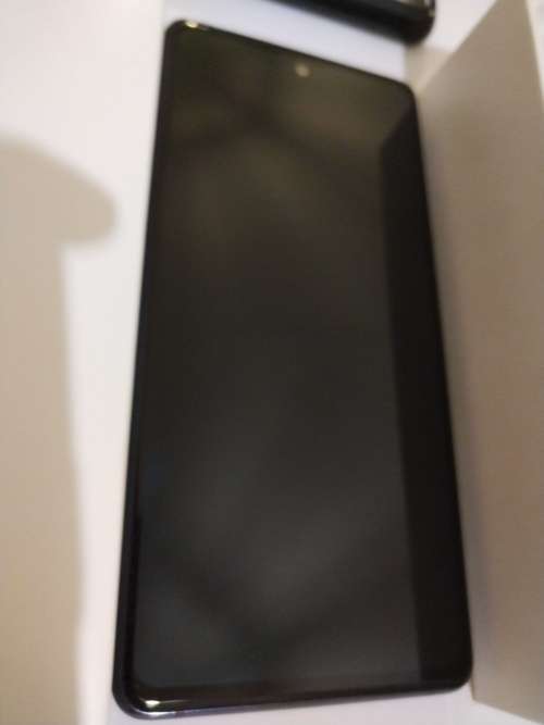 Samsung Galaxy S20FE  -Cloudy Navy -  Dual Sim -SM-G780G/DS - Snapdragon Version with extras