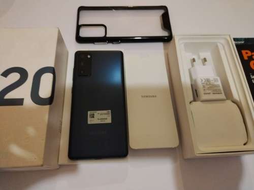 Samsung Galaxy S20FE  -Cloudy Navy -  Dual Sim -SM-G780G/DS - Snapdragon Version with extras