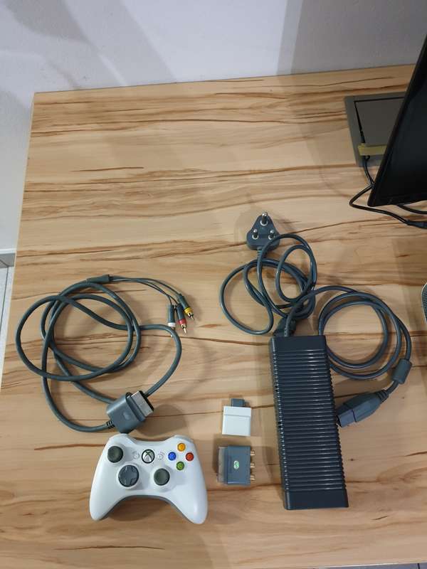 Xbox 360 - refurbished