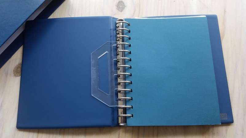 A Lindner note or postcard file