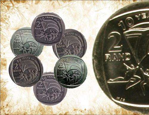 Circulated South African 10 years of freedom R2 coin (2004)