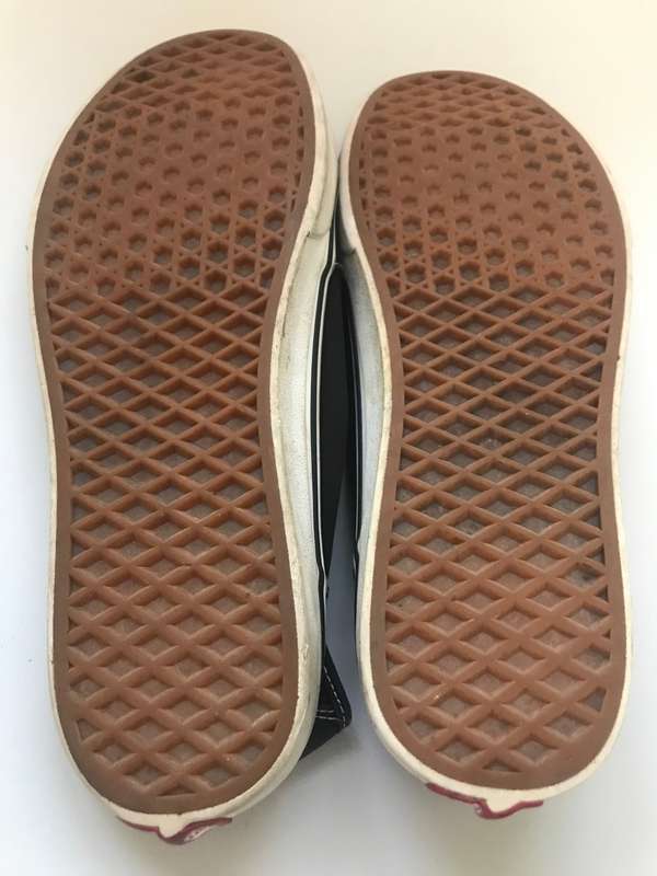 Vans Sneakers black size 9 pre owned