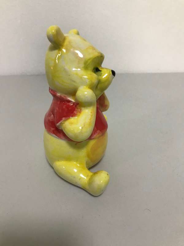Winnie the Pooh Vintage 1967 Ceramic figure
