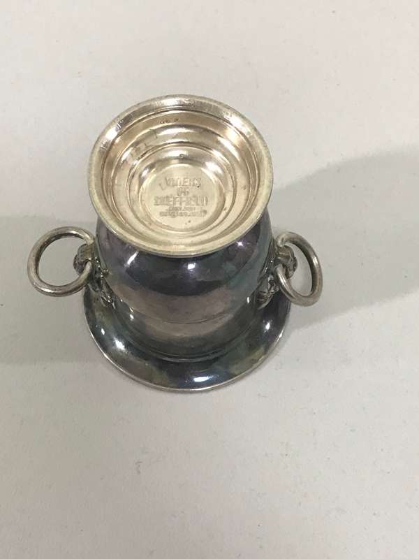 Two VTG VINERS OF SHEFFIELD ENGLAND SILVERPLATED 3 LION HANDLE URN TOOTHPICK HOLDER