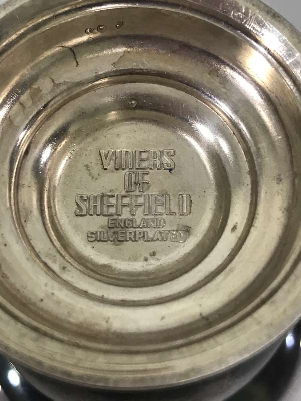 Two VTG VINERS OF SHEFFIELD ENGLAND SILVERPLATED 3 LION HANDLE URN TOOTHPICK HOLDER
