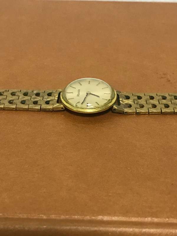 Swiss Made Nivada Gold Watch Mechanical winding unisex