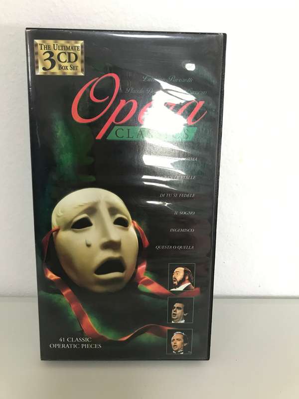 Opera Classics 3 CD box set