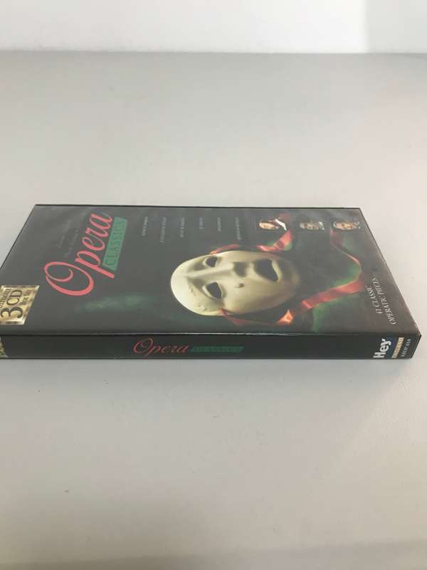 Opera Classics 3 CD box set