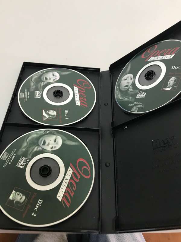 Opera Classics 3 CD box set