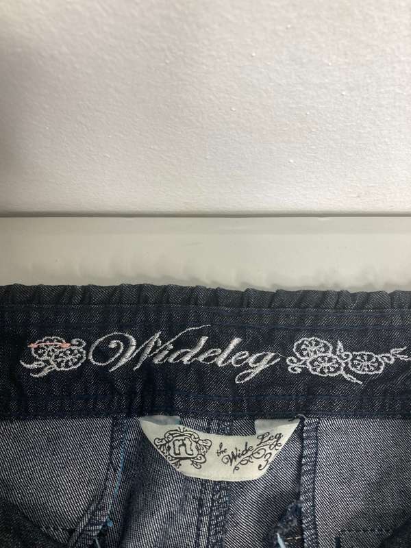 Brand New Wideleg Jeans Ladies Size 34
