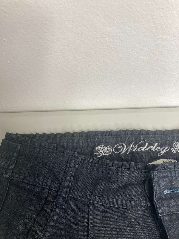 Brand New Wideleg Jeans Ladies Size 34