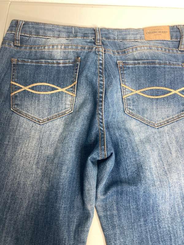 Cherokee CALIFORNIA skinny Jeans size 10 Ladies