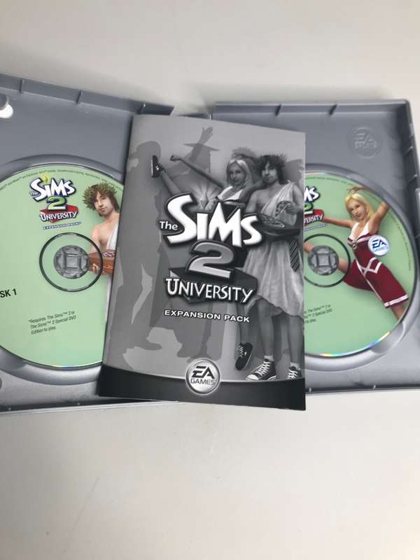 PC DVD The Sims 2 Pack Bundle, Expansion packs Pets 2 disks and University 2 disks