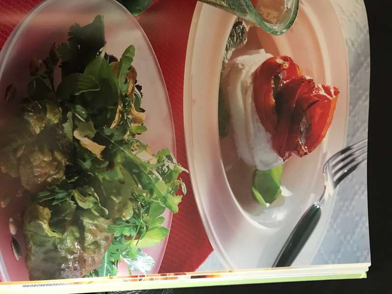 The Low Carbohydrate cookbook Elaine Gardner