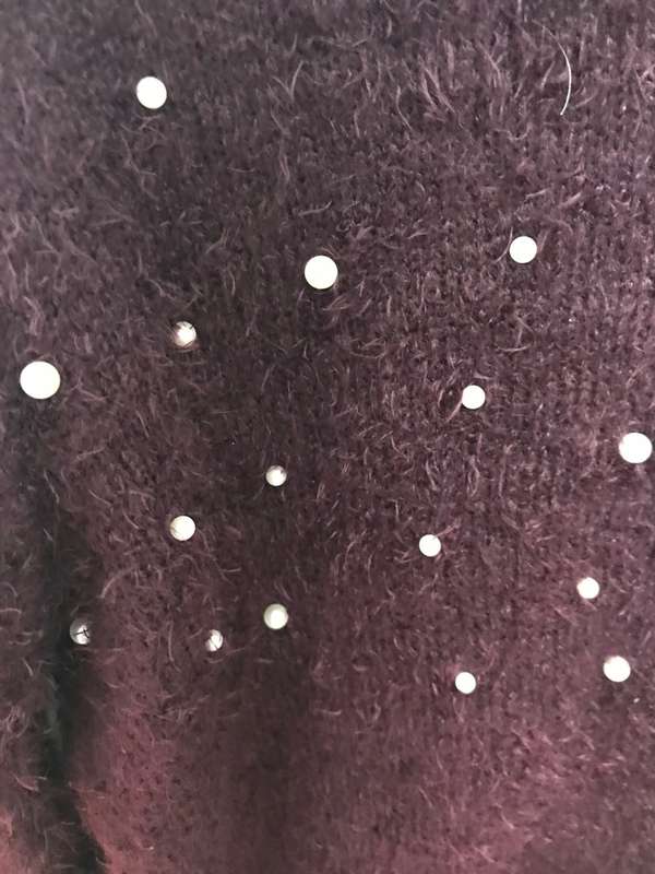 ladies Jersey with pearls