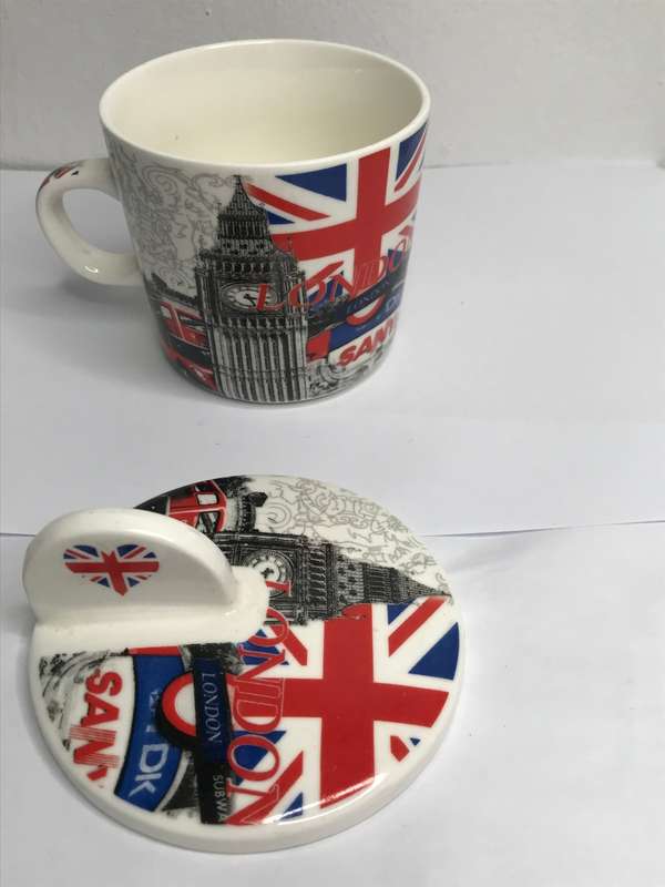 London mug with lid