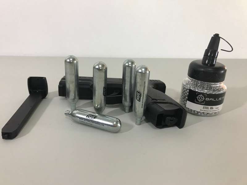 Gas Air Pistol M9-A1 Steyer with gas bottles and iron pellets balls