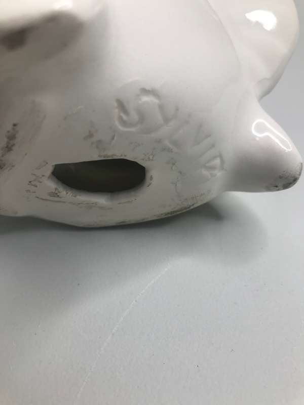 Doves Porcelain Tail Feathers UP White two Vintage Signed SYLVIA 12CMX10CMX10CM
