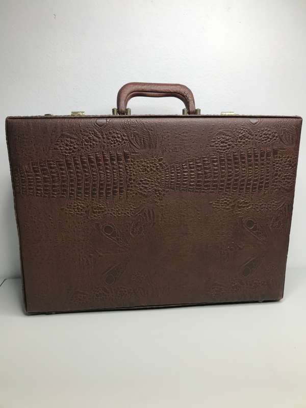 Briefcase Crocadile Skin Brown combination lock Inner Sleeves second hand