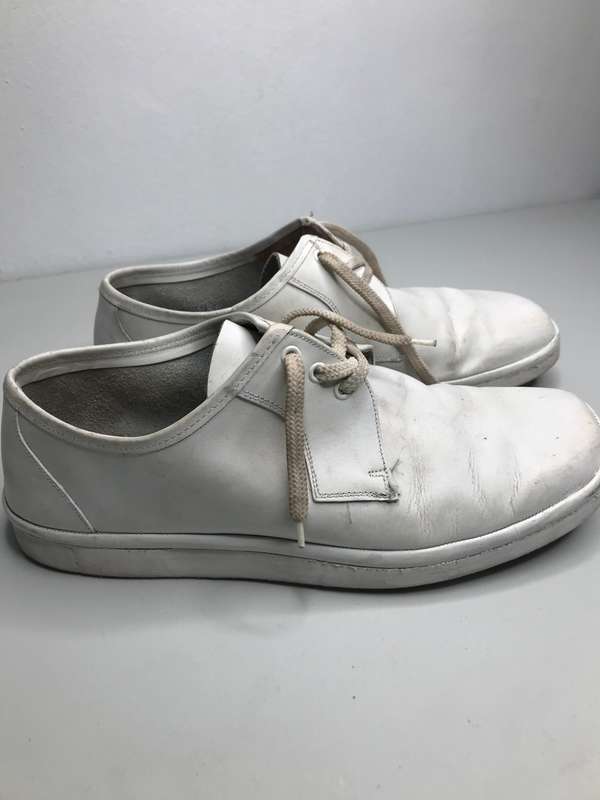 Grasshoppers White Leather Shoe second hand size 11