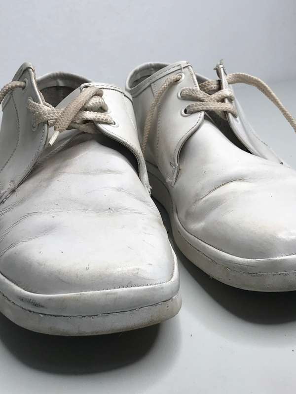 Grasshoppers White Leather Shoe second hand size 11