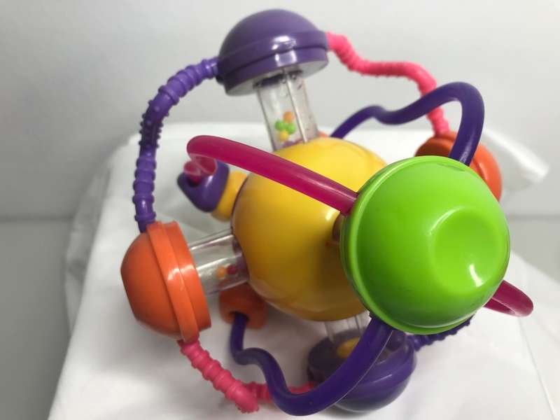 INFANTINO Primary Colors ACTIVITY BALL~Rattle ,Easy Grip, colorful