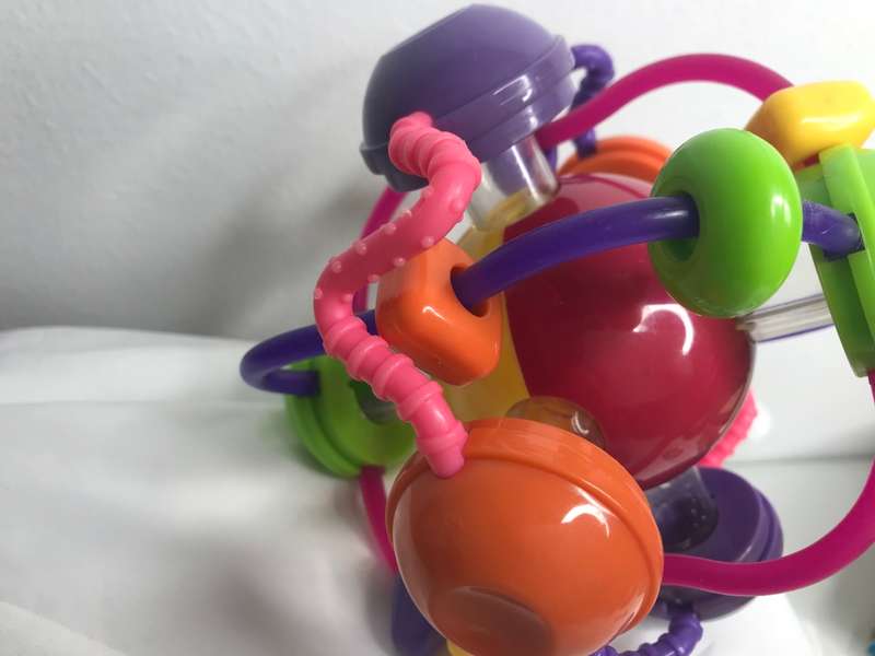 INFANTINO Primary Colors ACTIVITY BALL~Rattle ,Easy Grip, colorful