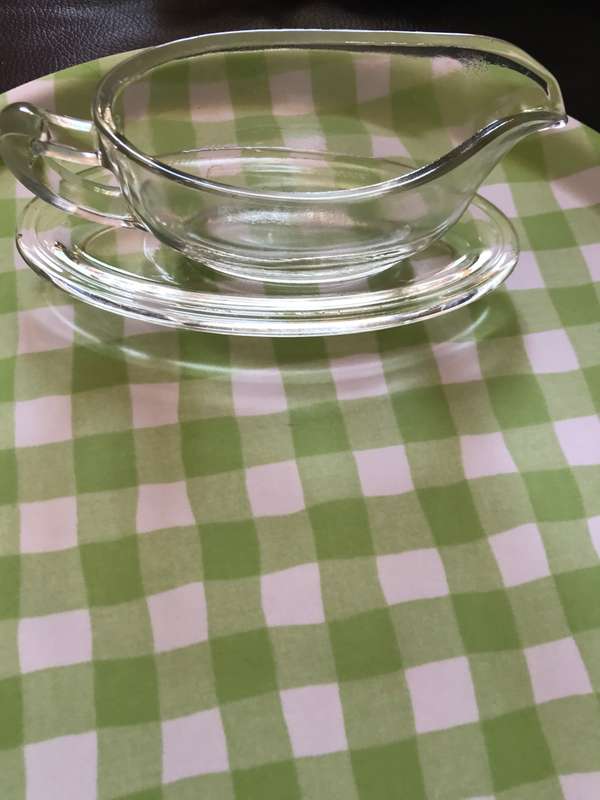 Clear Glass Gravy Boat And Drip Plate